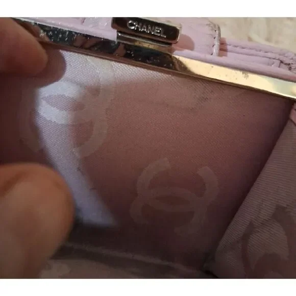 Authentic CHANEL Light Pink Quilted Cambon Small Wallet - Picture 12 of 16